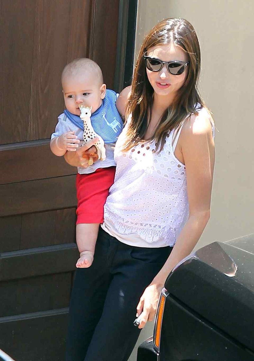 Miranda Kerr and Flynn mirandakerrflynn This is why Miranda Kerr had a natural birth