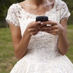 bride texting social media addiction