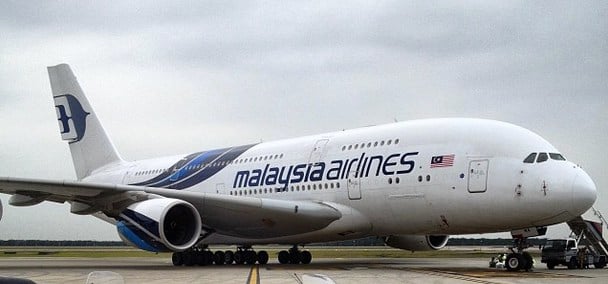 Malaysian Airlines grounded missing Malaysia Airlines flight