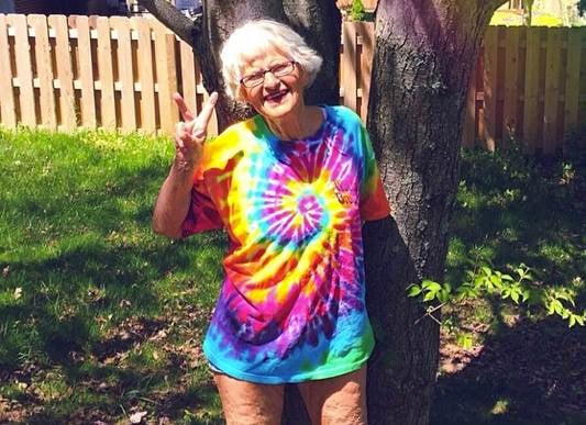 Meet Baddie Winkle Your New Hero And The Best Grandma On Twitter