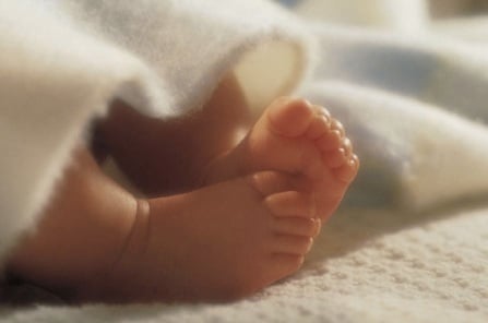 A newborn baby girl passed away after she contracting a herpes virus -- from coming in contact with a cold sore.