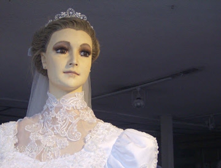 The Corpse Mannequin That Has Mexico Believing In Ghosts