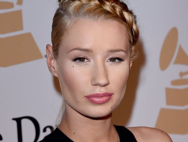 iggy azalea has breast implants
