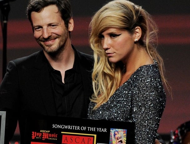 kesha suing sony