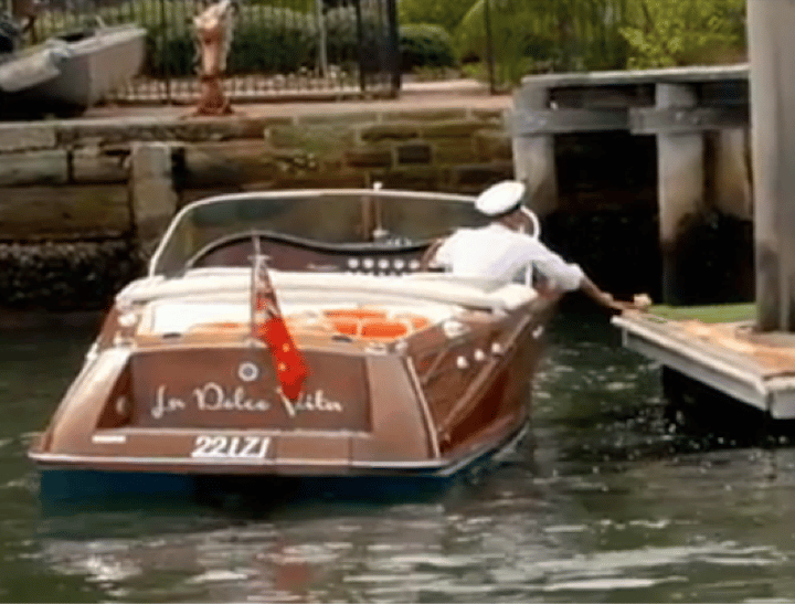 teeny-boat-720x547.png
