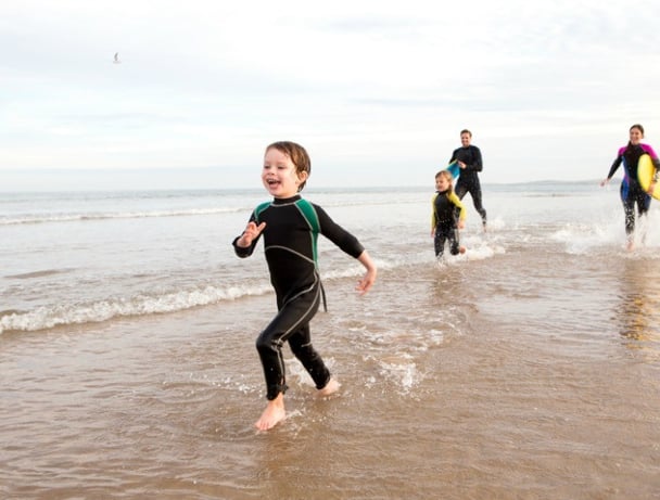 taking kids to the beach