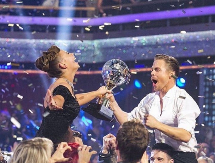 bindi irwin 1 720x547