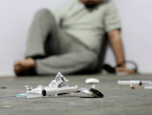 babies withdrawing from drugs