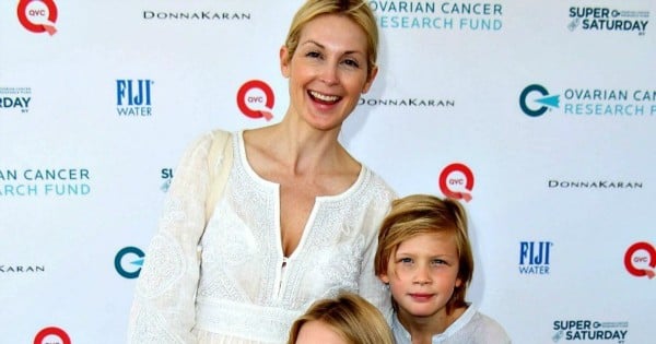 kelly rutherford loses custody