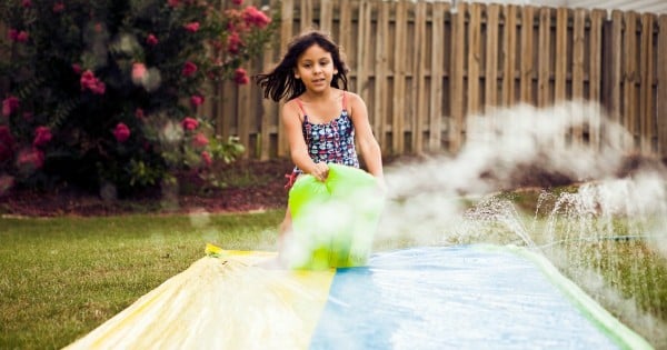 entertaining kids in summer