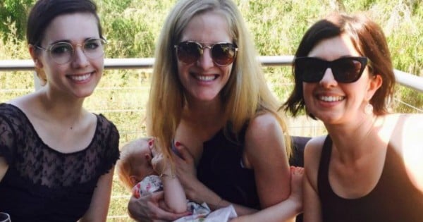 Fi sugden breastfeeding her fourth child