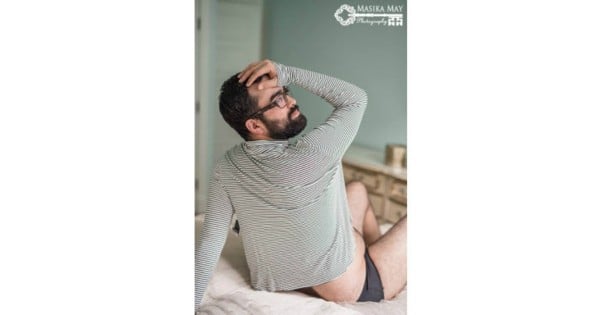 MasikaInPostBedFeatFB