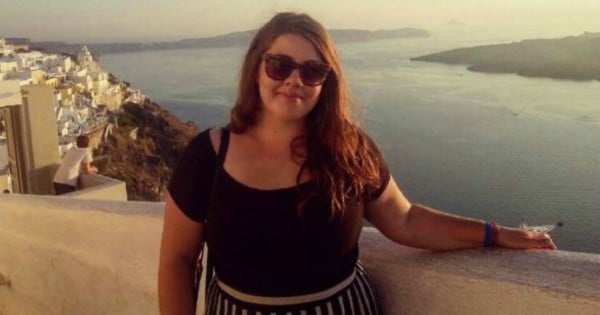 laura in greece supermodel story feat