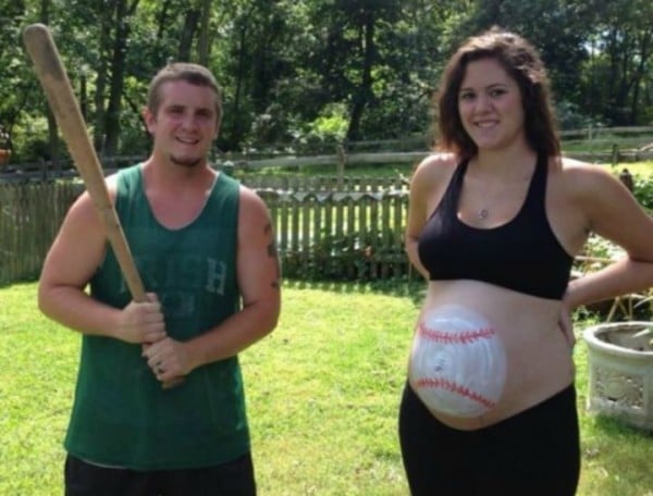 These Awkward Pregnancy Photos Will Make You Cringe