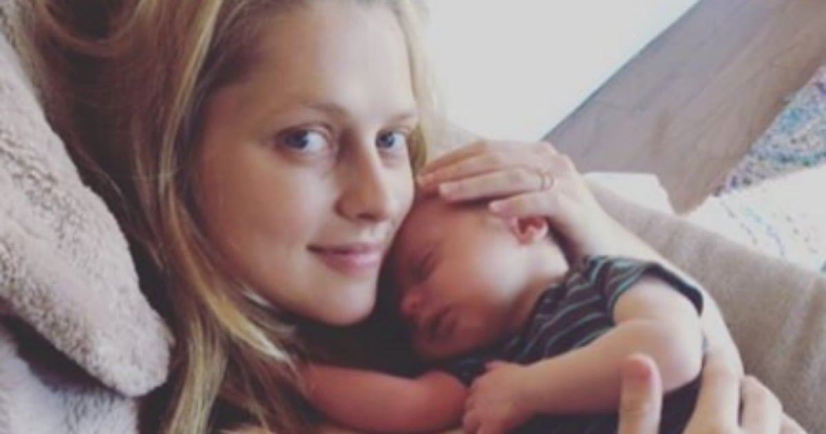 Teresa Palmer Hits Back At Breastfeeding Shamers