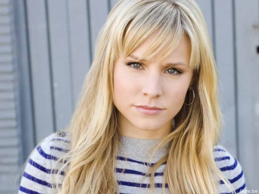 Kristen Bell paparazzi