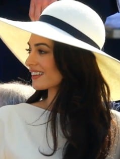 amal clooney fascinator