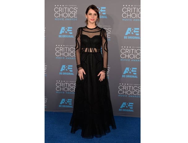 2015 critic's choice awards red carpet