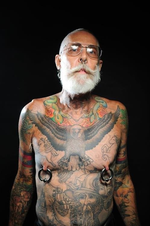 what not to do when getting a tattoo