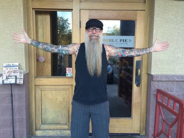 what not to do when getting a tattoo