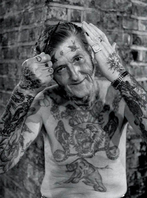 what not to do when getting a tattoo