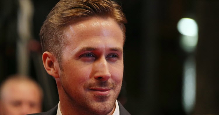 Ryan Gosling has black hair now for his next movie role.