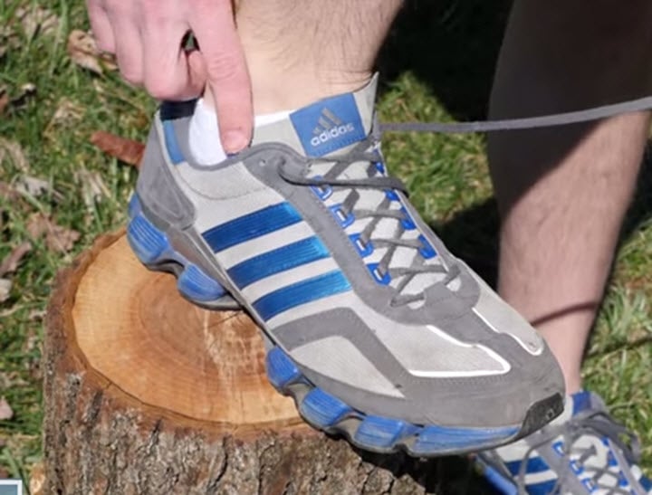 sneaker heel lock