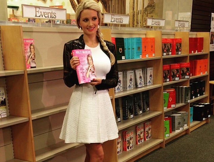 Hugh Hefner S Life Revealed In The New Holly Madison Book