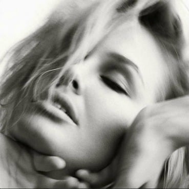 Lara Bingle on INstagram