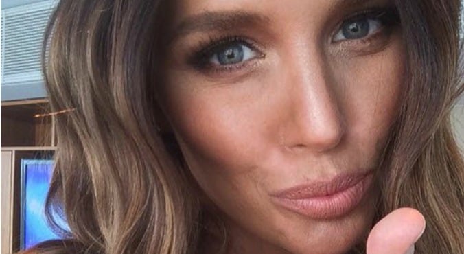 Mia Freedman Mixes It Up With The Iconic Sliding Door Haircut