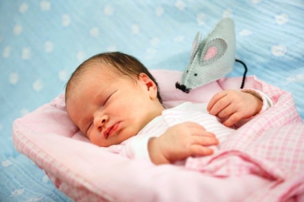 When are babies born? New research says the most common day and time.