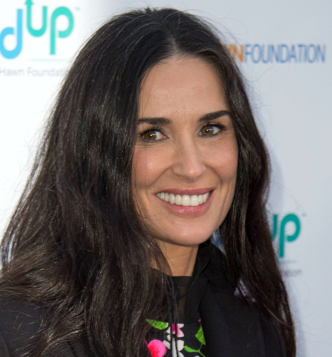 Demi Moore's grey hair is a refreshing sight.