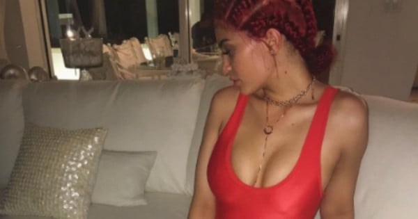 kylie jenner swimsuit