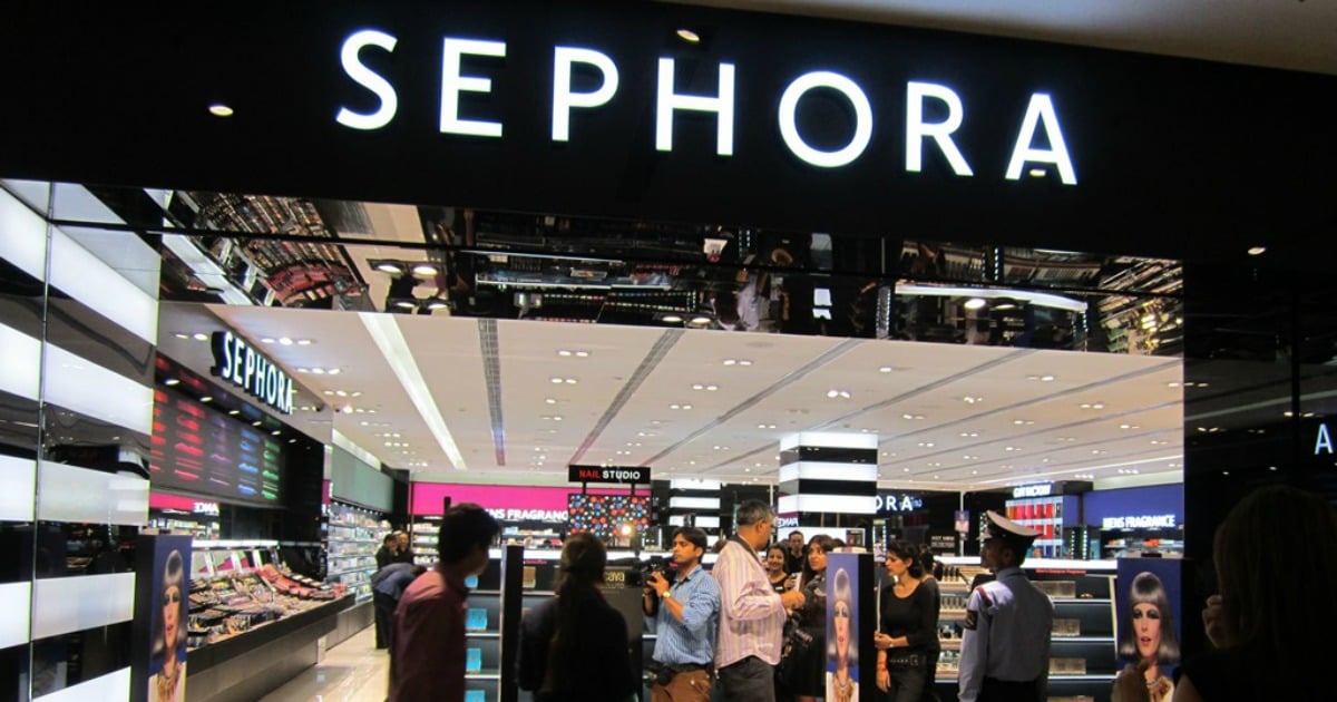 Sephora freeloaders are getting their money's worth for nothing.