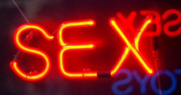 life geek sex escort
