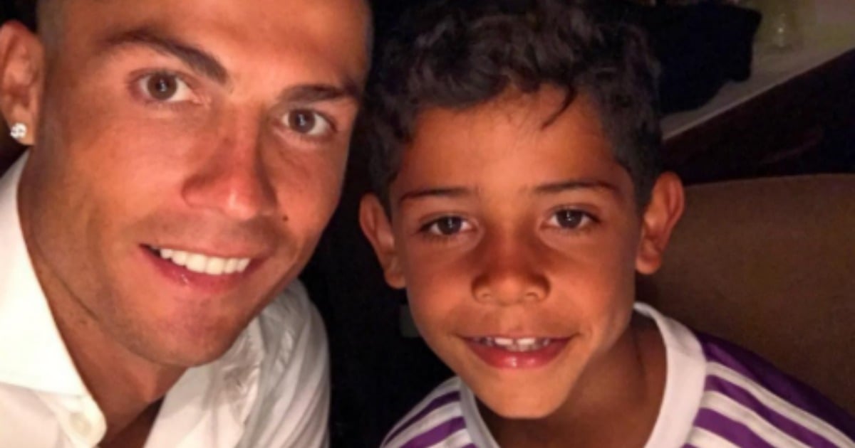 Cristiano Ronaldo welcomes twins in sweet Instagram post.