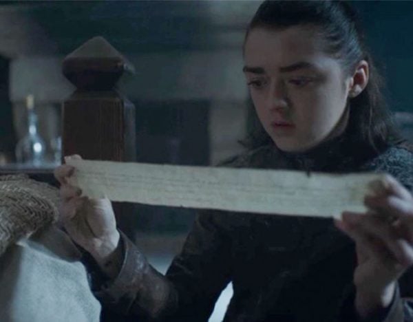 arya reads scroll