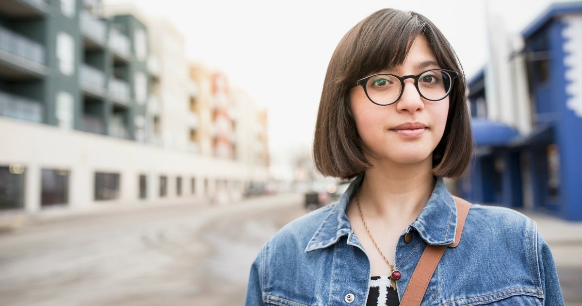 Wearing glasses myths: they don't make your make your ...