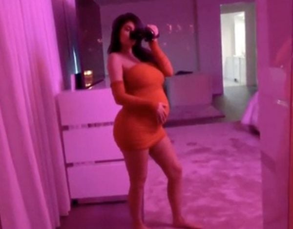 kylie pregnancy video baby bump