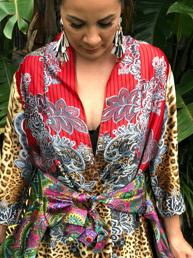 How to wear kimonos and not look like you're still in your pyjamas.