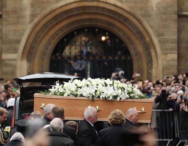 stephen hawking funeral