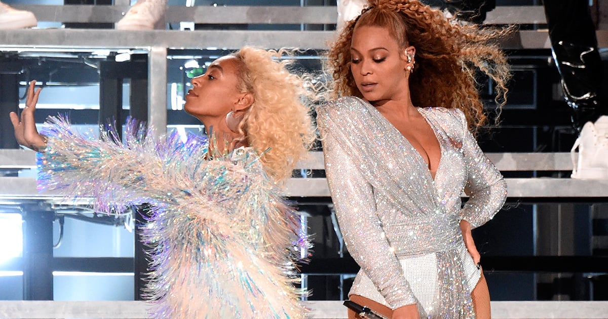 Beyonce falls Coachella: The Queen and Solange fell on stage.