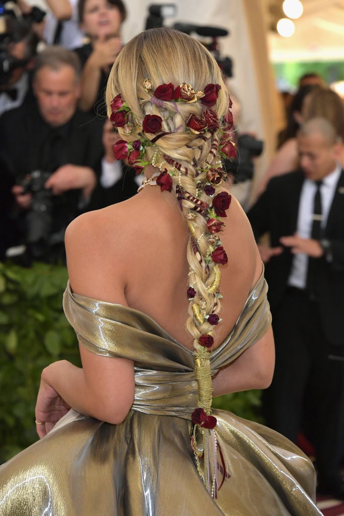 met gala 2018 head pieces