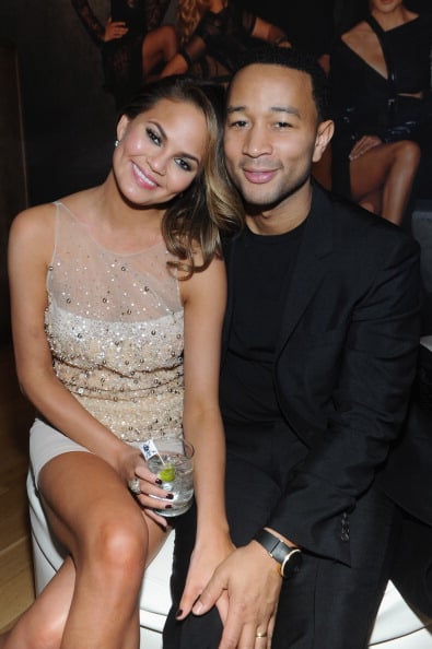 chrissy teigen engagement ring