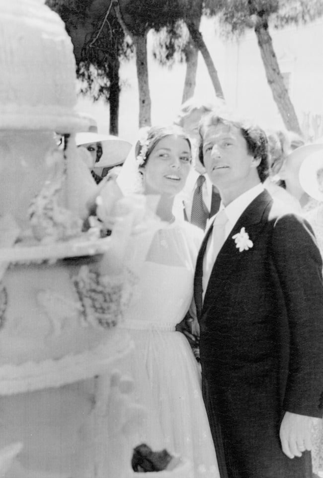 official royal wedding photos