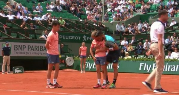 Ball boy French Open: The moment a ball boy collided with a tennis player.