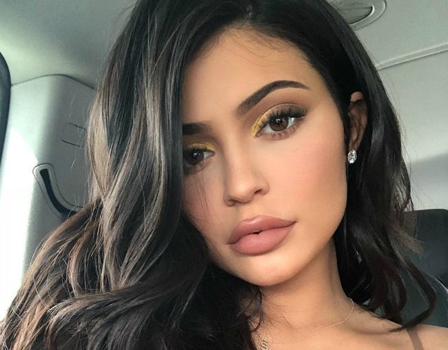 Kylie Jenners Instagram Photo Might Lead To Secret Sex Cult 