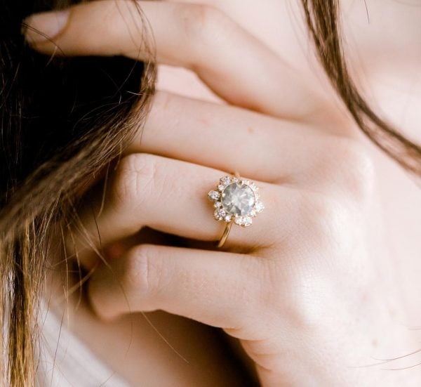 Halo diamond engagement ring