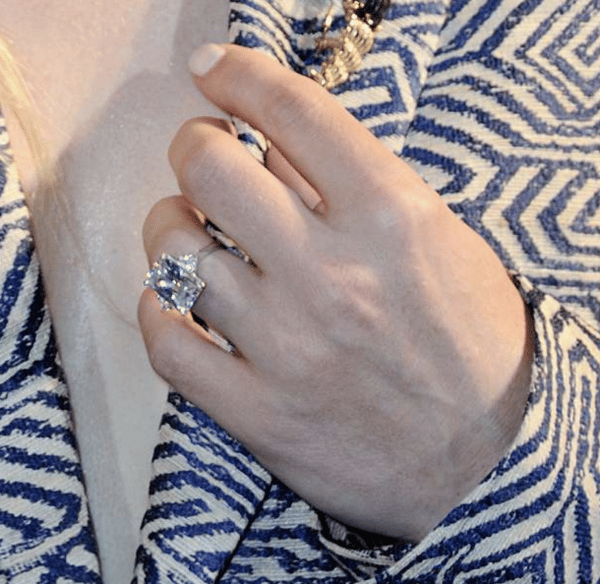 Melissa George engagement ring at Paris Fashion Week.