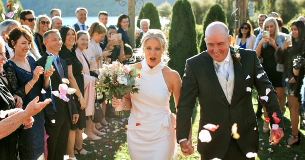 Queenstown wedding venues: Why Liz and Andy chose Stoneridge Estate.